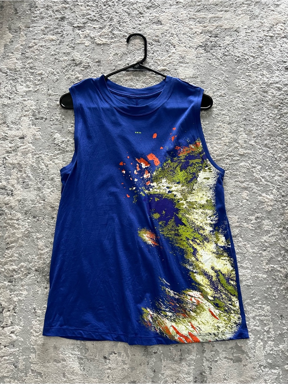 EUC lululemon blue Seaweeze all yours tank size 6